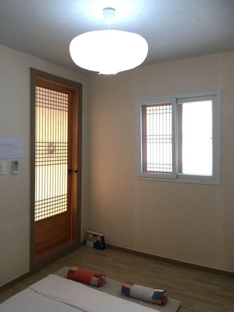 Romantic Mokpo Exterior photo